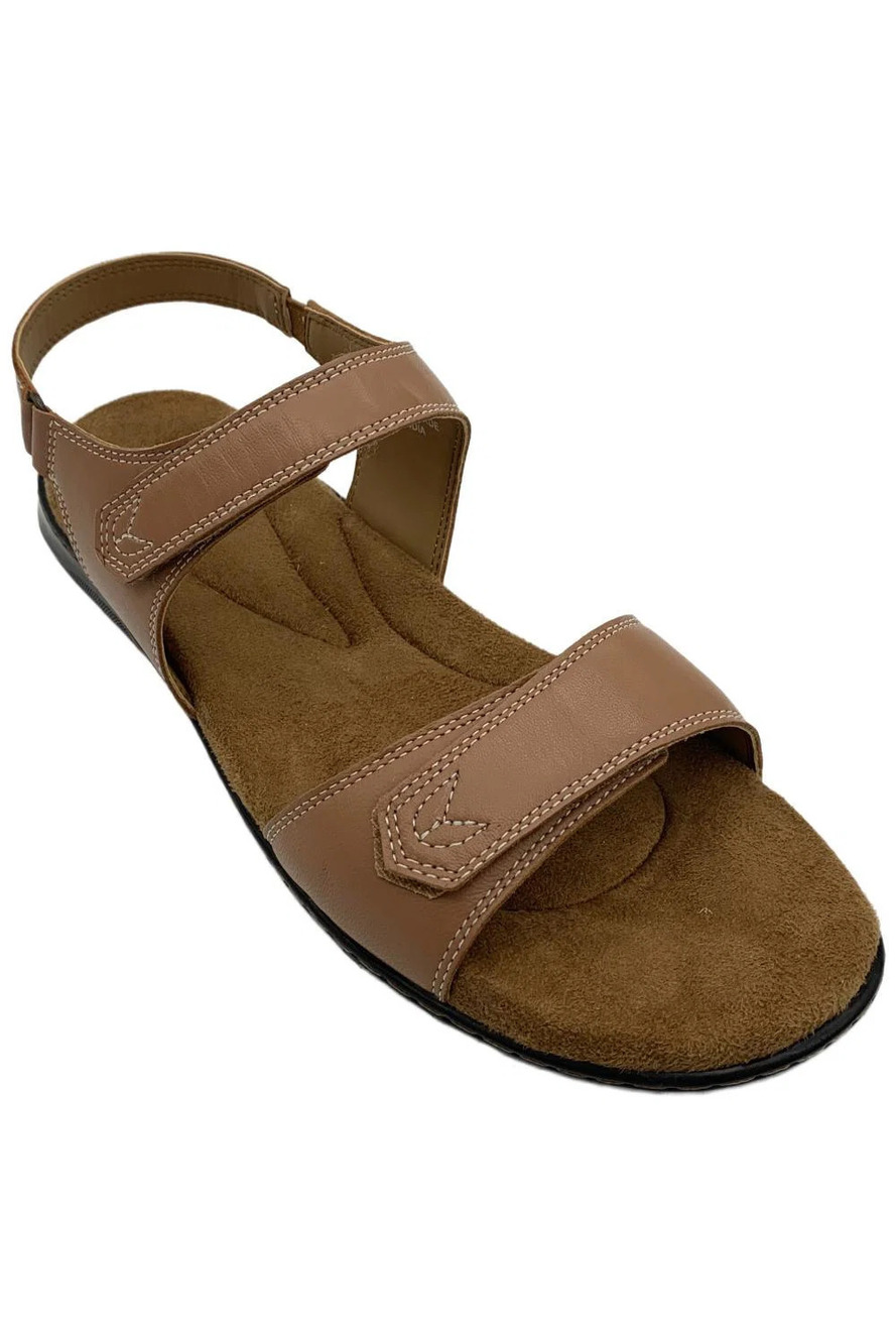 ARRAY Women's Caspian Sandals Tan - Medium
